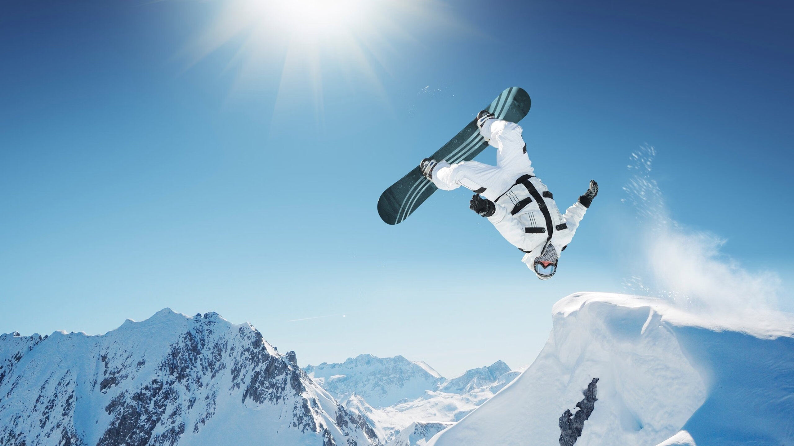 JIU YOU GAME-大型港口帆船竞赛，海上风云的壮丽奇观，帆船国际比赛